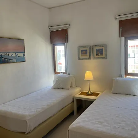 - - Sea View- Walk To The - Algarve * Armacao de Pera