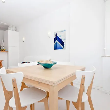 - - Sea View- Walk To The - Algarve Appartement